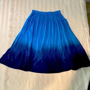Long skirt blue ombré color